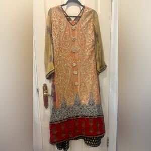 Pakistani suit